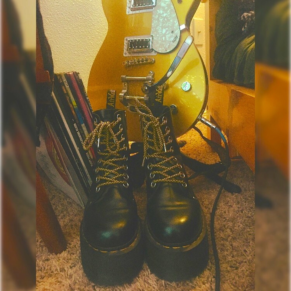 Dr Martens Jadon Max Women’s Platform Boots